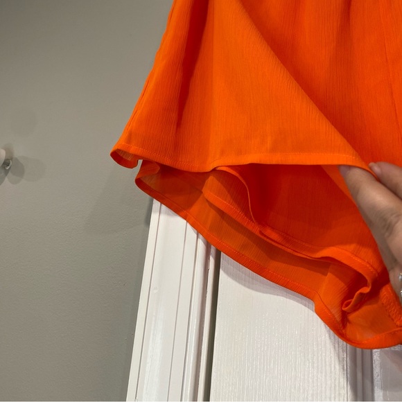 Reformation Lightweight Crepe Flowy Lined Shorts Tomato Orange Women’s Size 6 - Picture 5 of 11